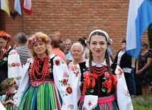 Powitanie ikony MB Częstochowskiej w parafii MB Nieustającej Pomocy w Łowiczu