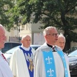 Powitanie ikony MB Częstochowskiej w katedrze łowickiej