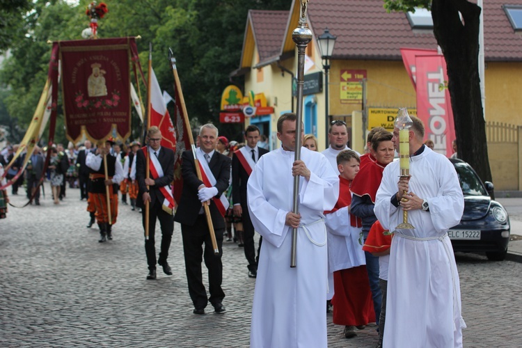 Powitanie ikony MB Częstochowskiej w katedrze łowickiej