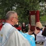 Powitanie ikony MB Częstochowskiej w katedrze łowickiej