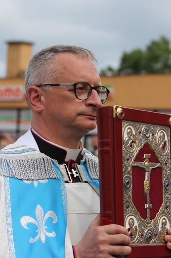 Powitanie ikony MB Częstochowskiej w katedrze łowickiej