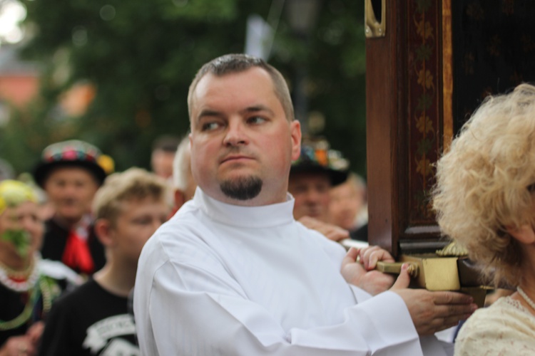 Powitanie ikony MB Częstochowskiej w katedrze łowickiej