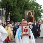 Powitanie ikony MB Częstochowskiej w katedrze łowickiej