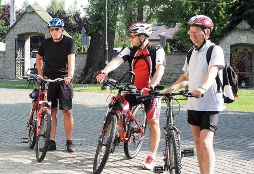 Rowerem do sanktuariów maryjnych Podbeskidzia