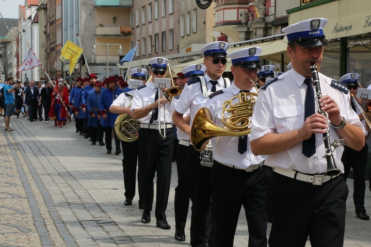 Święto Wrocławia - pochód i uroczysta sesja rady miasta