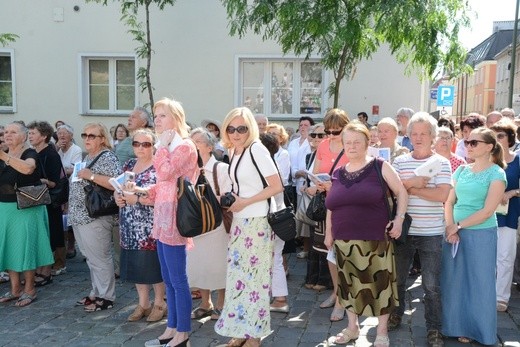 Matka Boża Opolska na ulicach miasta