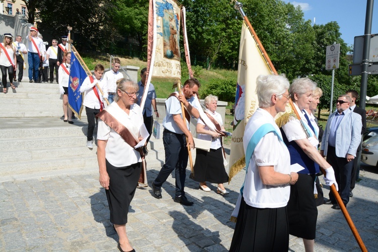 Matka Boża Opolska na ulicach miasta