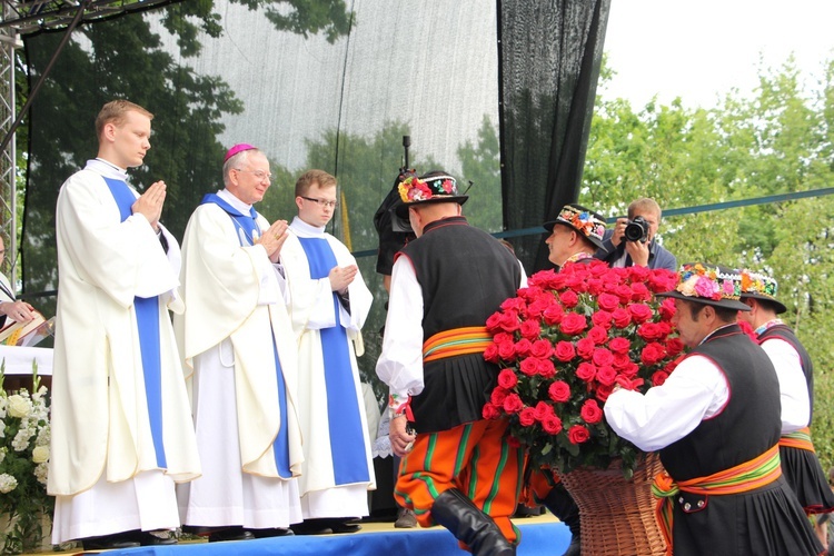 Pożegnanie ikony MB Częstochowskiej w diecezji łowickiej cz. I