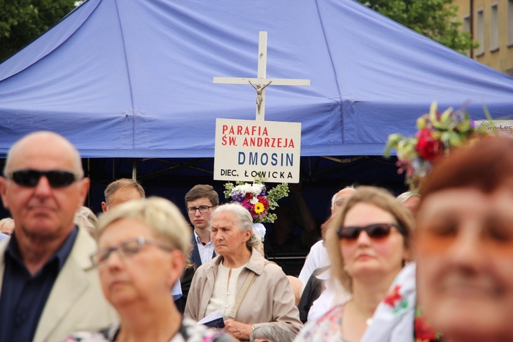 Pożegnanie ikony MB Częstochowskiej w diecezji łowickiej cz. I