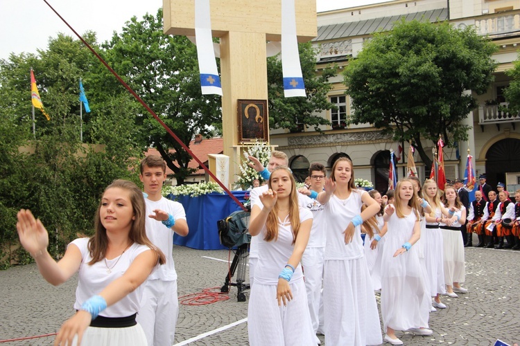 Pożegnanie ikony MB Częstochowskiej w diecezji łowickiej cz. I