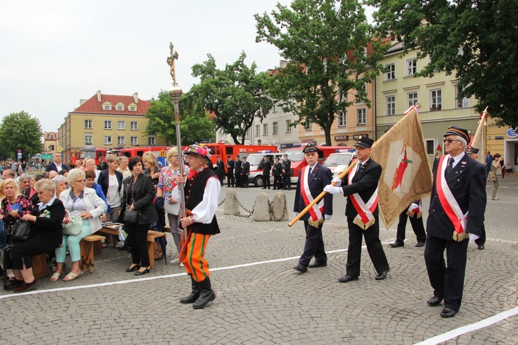 Pożegnanie ikony MB Częstochowskiej w diecezji łowickiej cz. I