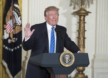 Trump oskarżył Obamę o bezczynność w "sprawie rosyjskiej"