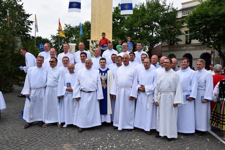 Pożegnanie ikony MB Częstochowskiej w diecezji łowickiej cz. II