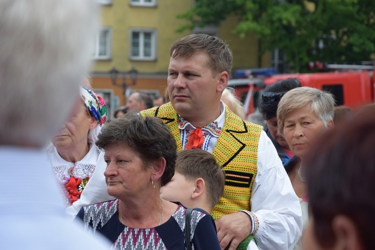 Pożegnanie ikony MB Częstochowskiej w diecezji łowickiej cz. II