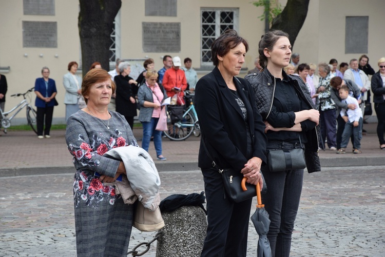 Pożegnanie ikony MB Częstochowskiej w diecezji łowickiej cz. II