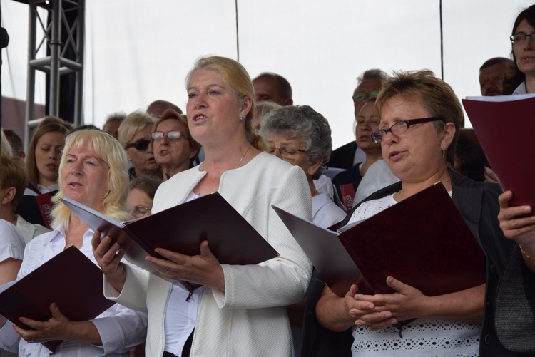 Pożegnanie ikony MB Częstochowskiej w diecezji łowickiej cz. II