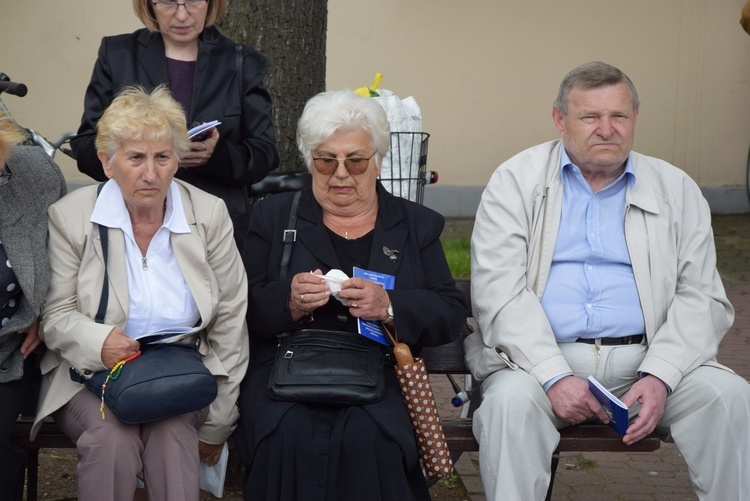 Pożegnanie ikony MB Częstochowskiej w diecezji łowickiej cz. II