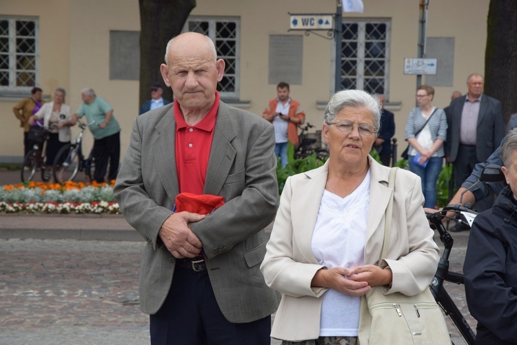 Pożegnanie ikony MB Częstochowskiej w diecezji łowickiej cz. II