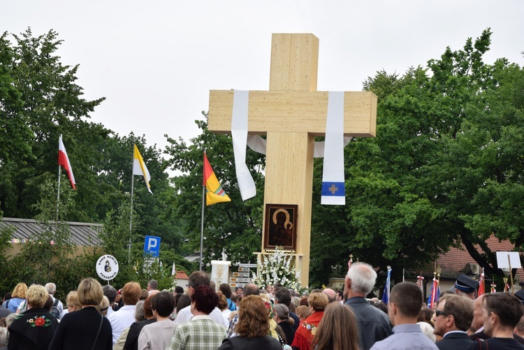 Pożegnanie ikony MB Częstochowskiej w diecezji łowickiej cz. II