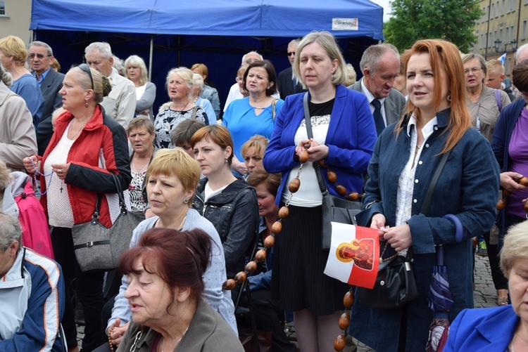 Pożegnanie ikony MB Częstochowskiej w diecezji łowickiej cz. II