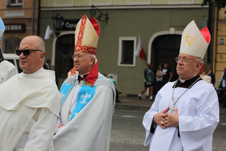 Pożegnanie ikony MB Częstochowskiej w diecezji łowickiej cz. III