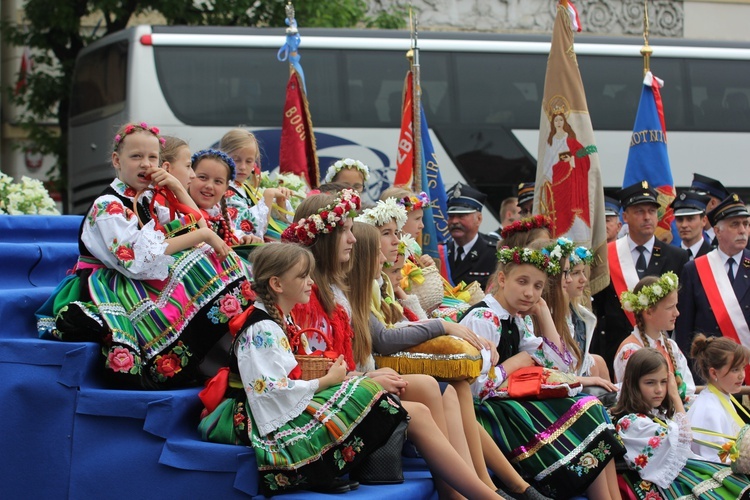 Pożegnanie ikony MB Częstochowskiej w diecezji łowickiej cz. III