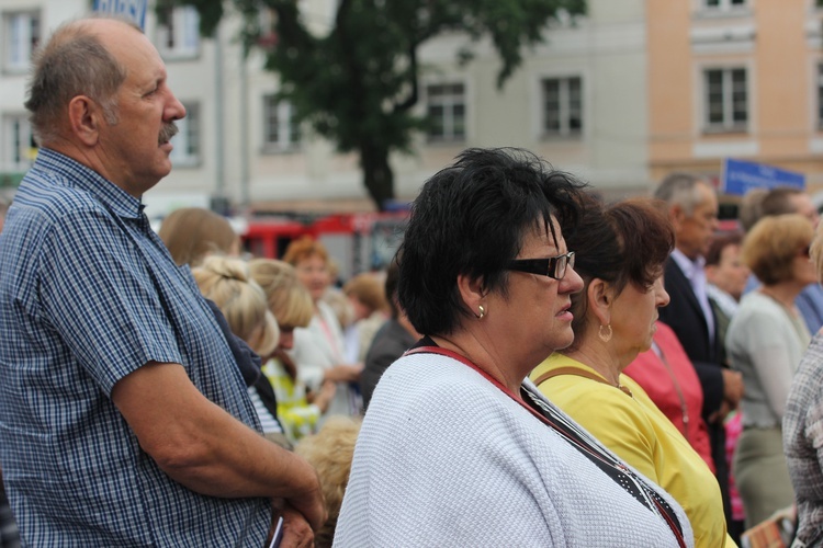 Pożegnanie ikony MB Częstochowskiej w diecezji łowickiej cz. III