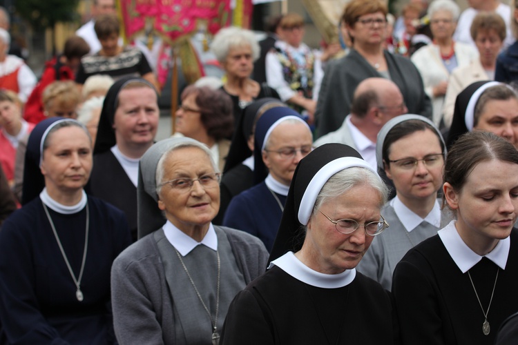 Pożegnanie ikony MB Częstochowskiej w diecezji łowickiej cz. III