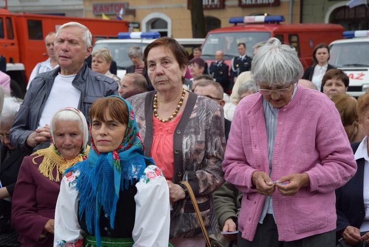 Pożegnanie ikony MB Częstochowskiej w diecezji łowickiej cz. II