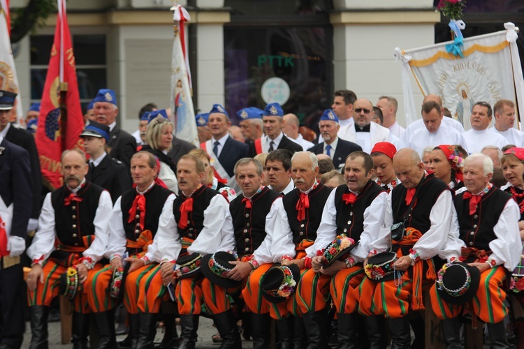 Pożegnanie ikony MB Częstochowskiej w diecezji łowickiej cz. III