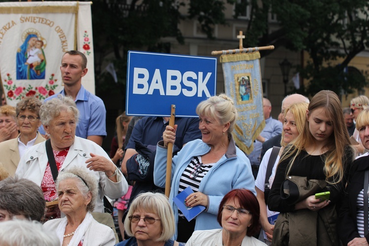 Pożegnanie ikony MB Częstochowskiej w diecezji łowickiej cz. III