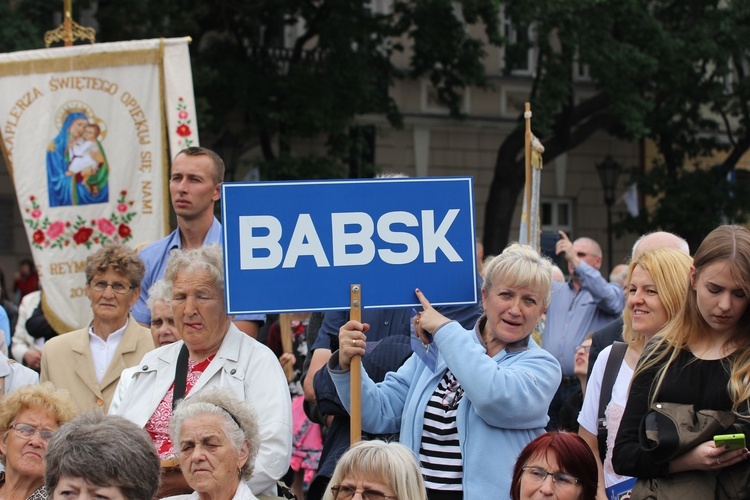 Pożegnanie ikony MB Częstochowskiej w diecezji łowickiej cz. III