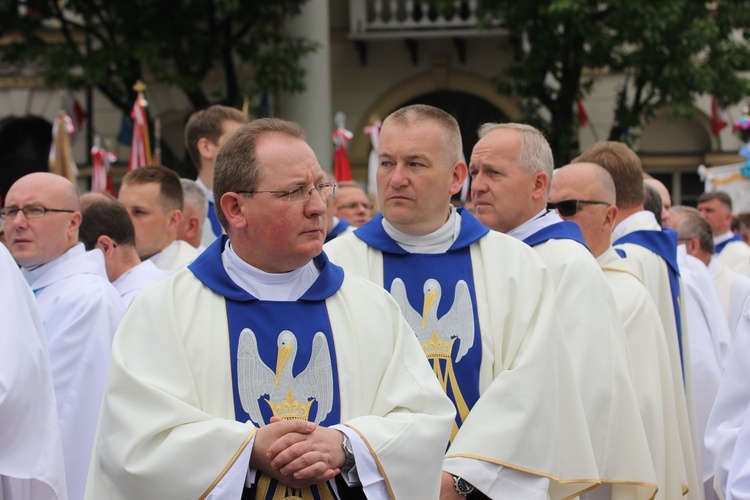 Pożegnanie ikony MB Częstochowskiej w diecezji łowickiej cz. III