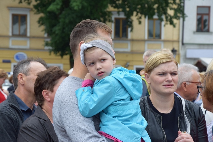 Pożegnanie ikony MB Częstochowskiej w diecezji łowickiej cz. II