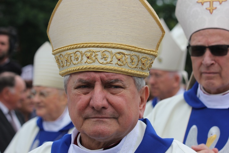 Pożegnanie ikony MB Częstochowskiej w diecezji łowickiej cz. III