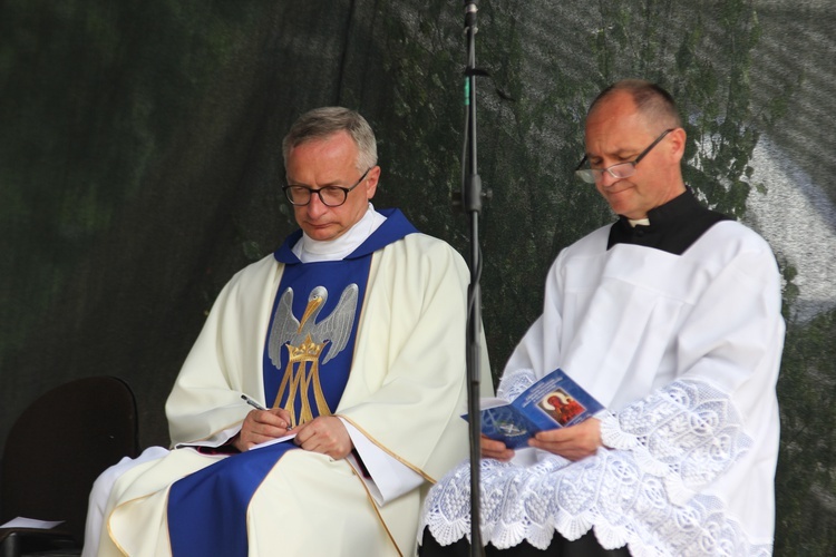 Pożegnanie ikony MB Częstochowskiej w diecezji łowickiej cz. III