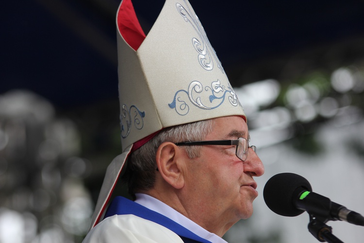 Pożegnanie ikony MB Częstochowskiej w diecezji łowickiej cz. III