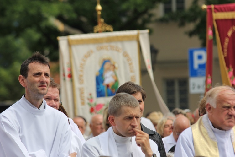 Pożegnanie ikony MB Częstochowskiej w diecezji łowickiej cz. III