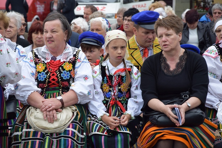 Pożegnanie ikony MB Częstochowskiej w diecezji łowickiej cz. II