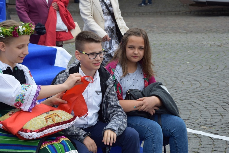 Pożegnanie ikony MB Częstochowskiej w diecezji łowickiej cz. II