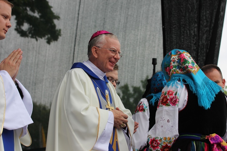 Pożegnanie ikony MB Częstochowskiej w diecezji łowickiej cz. III