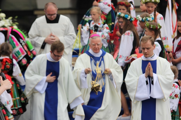 Pożegnanie ikony MB Częstochowskiej w diecezji łowickiej cz. III