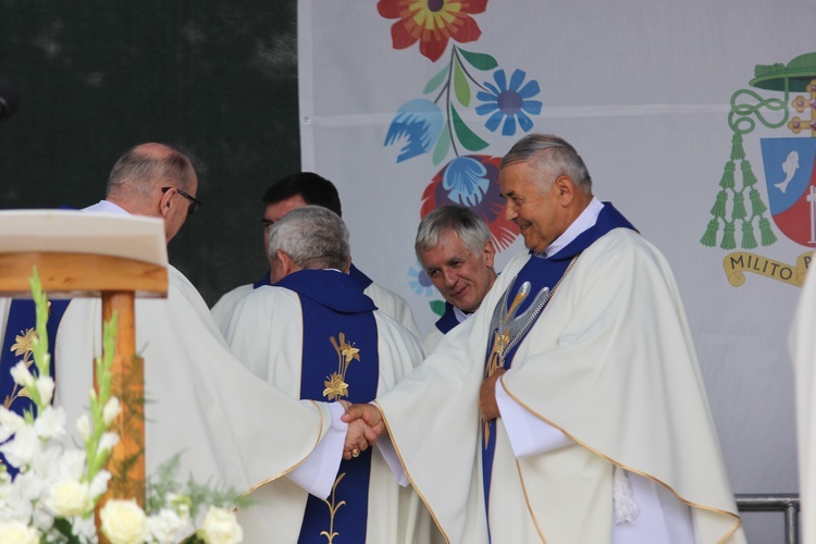 Pożegnanie ikony MB Częstochowskiej w diecezji łowickiej cz. III