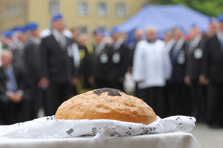 Pożegnanie ikony MB Częstochowskiej w diecezji łowickiej cz. III