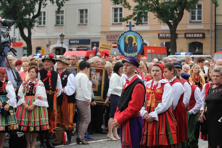 Pożegnanie ikony MB Częstochowskiej w diecezji łowickiej cz. III