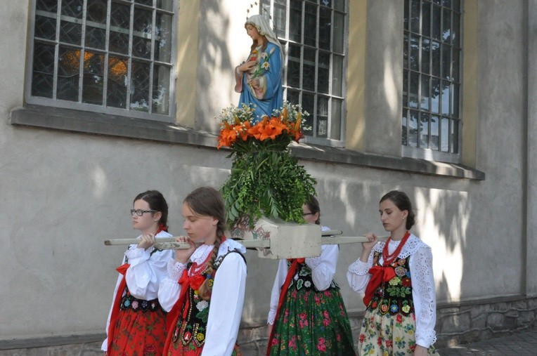 Niedziela synodalna i odpust w Łącku