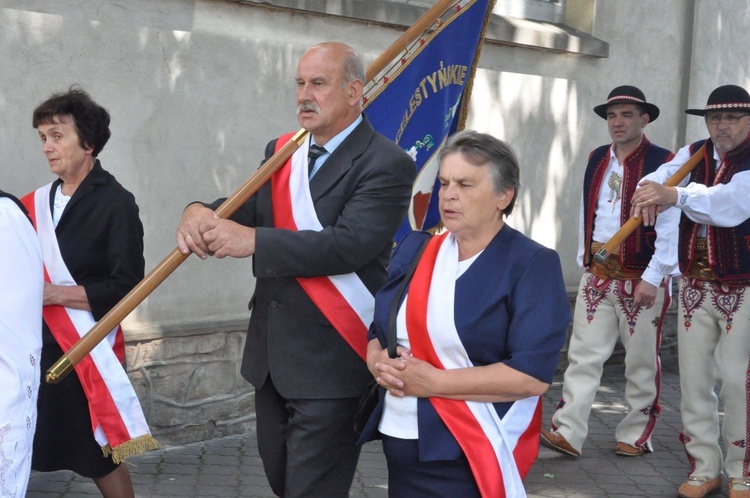 Niedziela synodalna i odpust w Łącku