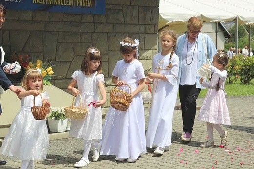 40 lat parafii w Bystrej Krakowskiej