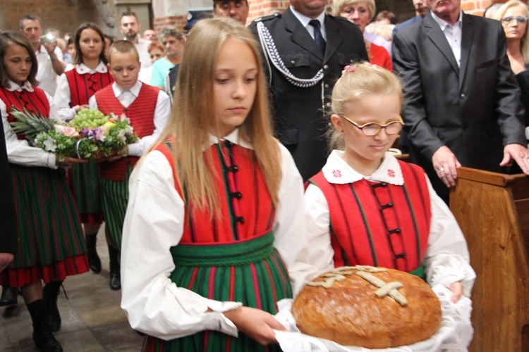 Obchody  50. rocznicy milenium chrztu Polski w Tumie