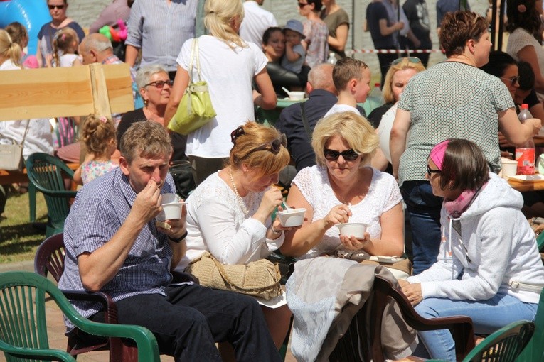 Festyn Parafialny na Szmaragdowym Wzgórzu 